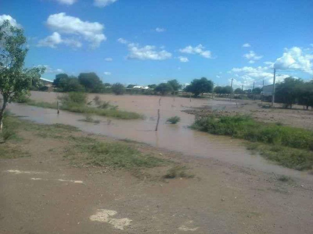 Marcelo Del Moral recorri� las zonas afectadas por el temporal en Milagro