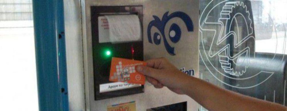 Debuta la franquicia estudiantil con tarjeta sin contacto