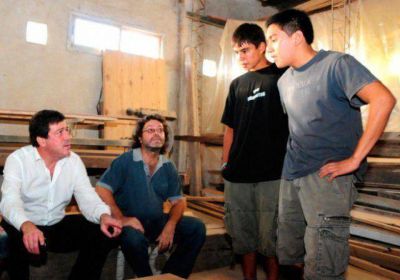 La Fundaci�n Pro Comunidad apoya que la educaci�n sea declarada servicio p�blico esencial