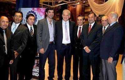 Urtubey particip� en la celebraci�n del 70� aniversario del Sindicato de Luz y Fuerza