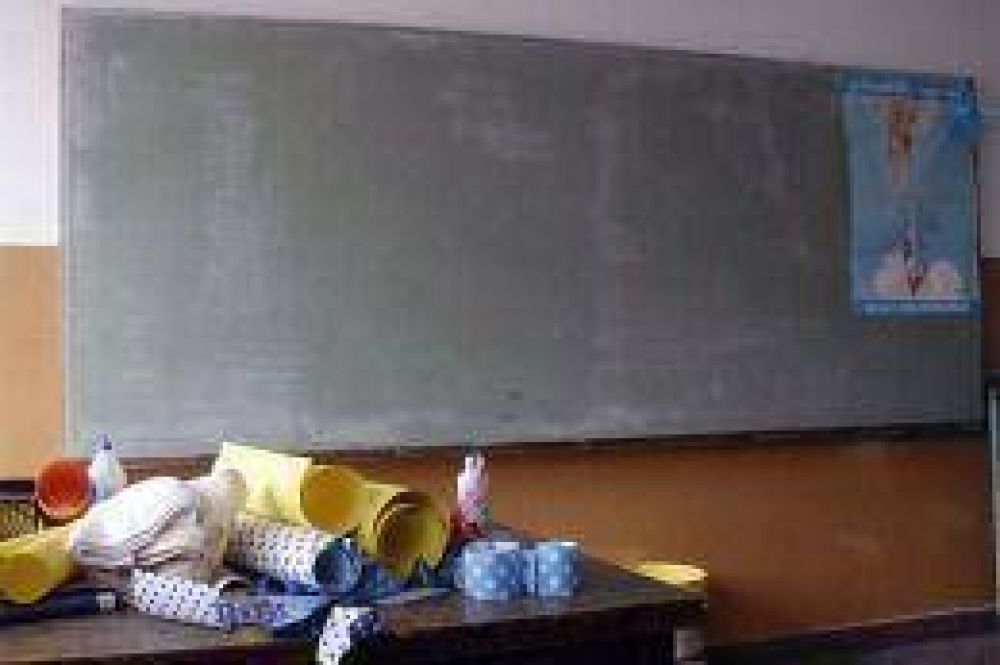 El gobierno bonaerense pidi� a los docentes que vuelvan a las aulas