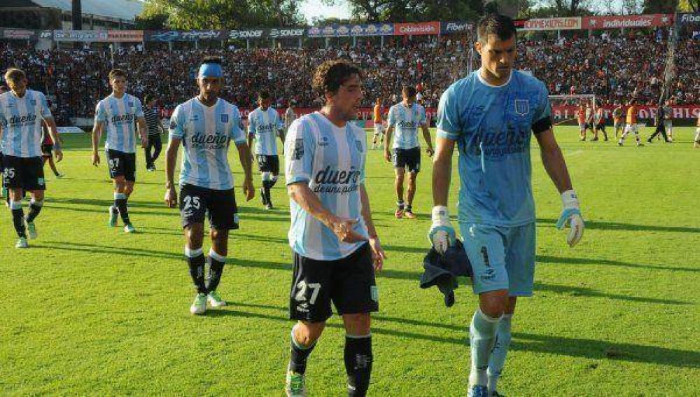 Racing en llamas: Merlo recibi� el "respaldo" de dirigentes