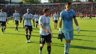 Racing en llamas: Merlo recibi� el "respaldo" de dirigentes