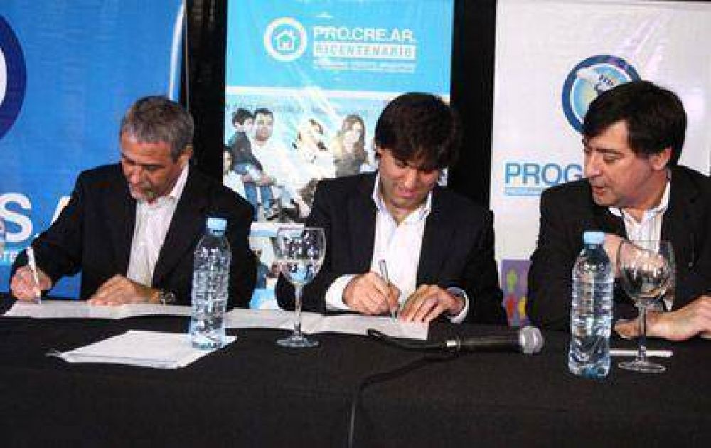 Ferraresi y Bossio firmaron convenios de los programas PROGRESAR y PROCREAR
