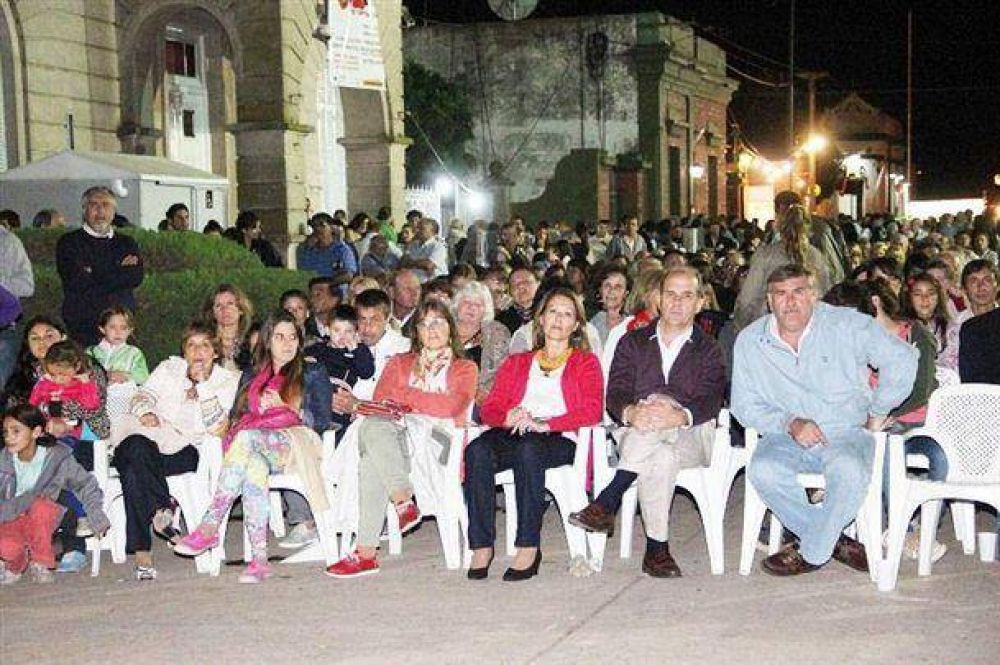 Mucha presencia de vecinos en la dcima edicin de la Fiesta de la Manzanilla en Madero