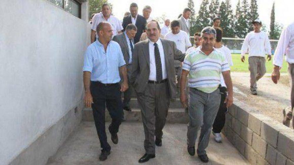 Alperovich gestionar� fondos para obras ante la Naci�n