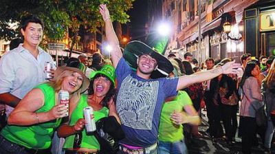 El ritual de la cerveza cerr� el San Patricio extra large