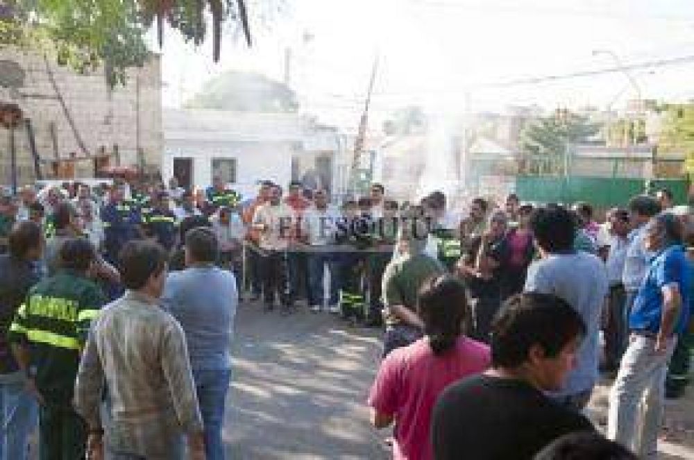 Trabajadores de Vialidad reclaman un aumento salarial