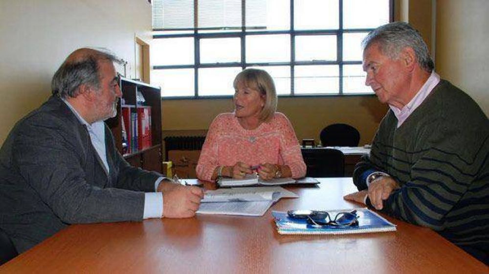 Nuevo encuentro en la UNPSJB por la carrera de Medicina