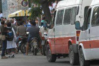Secuestran transportes escolares por falta de medidas de seguridad