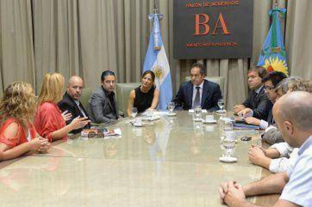 Merlo: Scioli se reuni� con edil ex massista