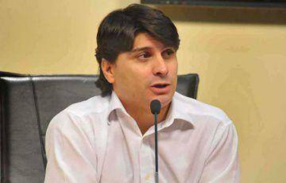 Gobierno instrument� los aumentos salariales promedio del 25 por ciento para todos los sectores