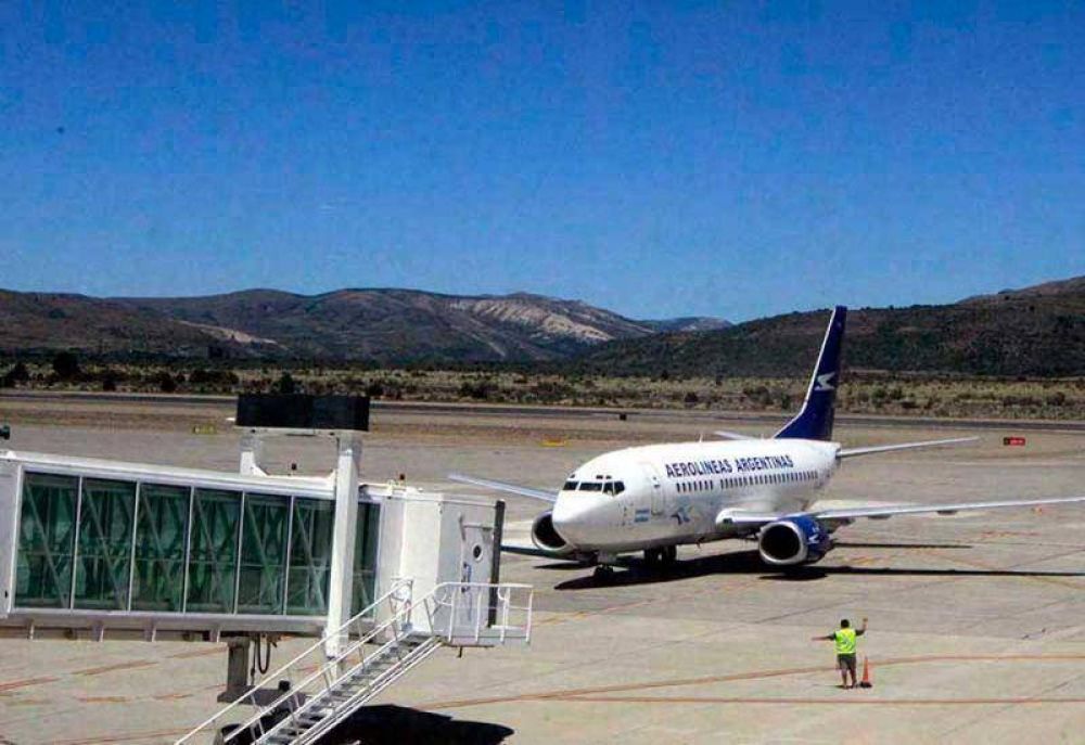 Buena cantidad de pasajeros en vuelos de Aerol�neas que une Bariloche con C�rdoba