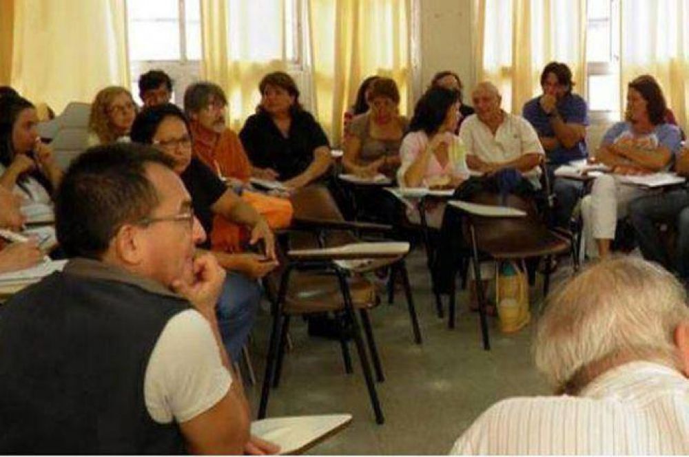 Piden agilizar causas y b�squeda de cuerpos de desaparecidos en la dictadura