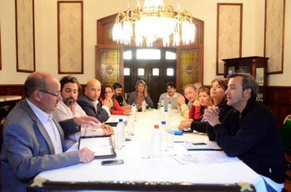 Paritaria Gobierno-ATE pas� a cuarto intermedio hasta el jueves