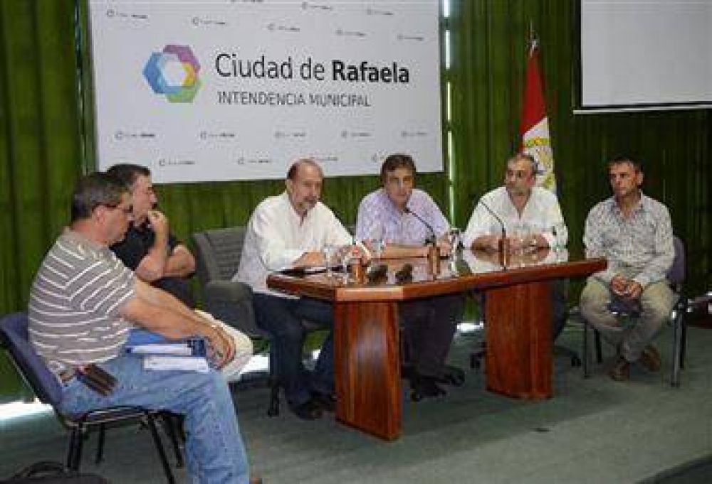 Frentistas de la futura Autov�a fueron informados sobre el proyecto de CCA