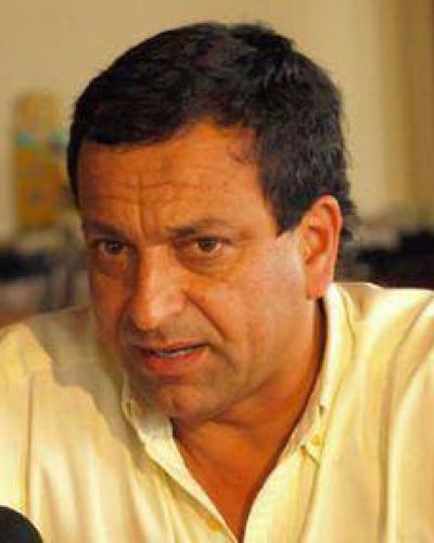 �Pedimos que el PRS escuche a sus intendentes�