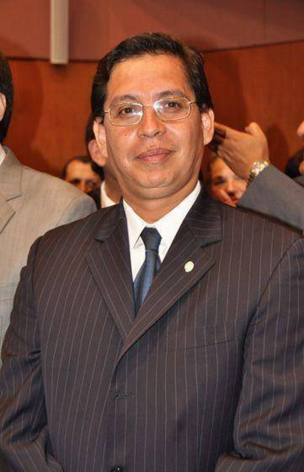 �No descartamos la posibilidad de conformar el frente con Urtubey o Romero�