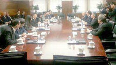Sergio Urribarri se reuni� con banqueros chinos