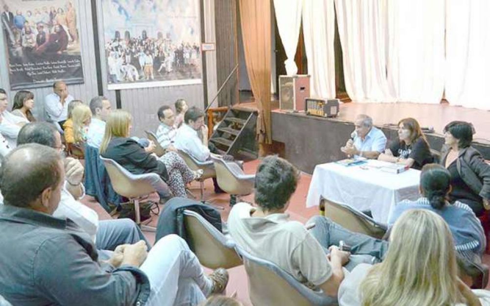 Destacaron las reformas de la Constituci�n 1949