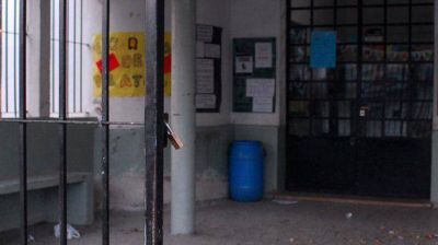 Scioli recurrir� a la Justicia para levantar el paro docente