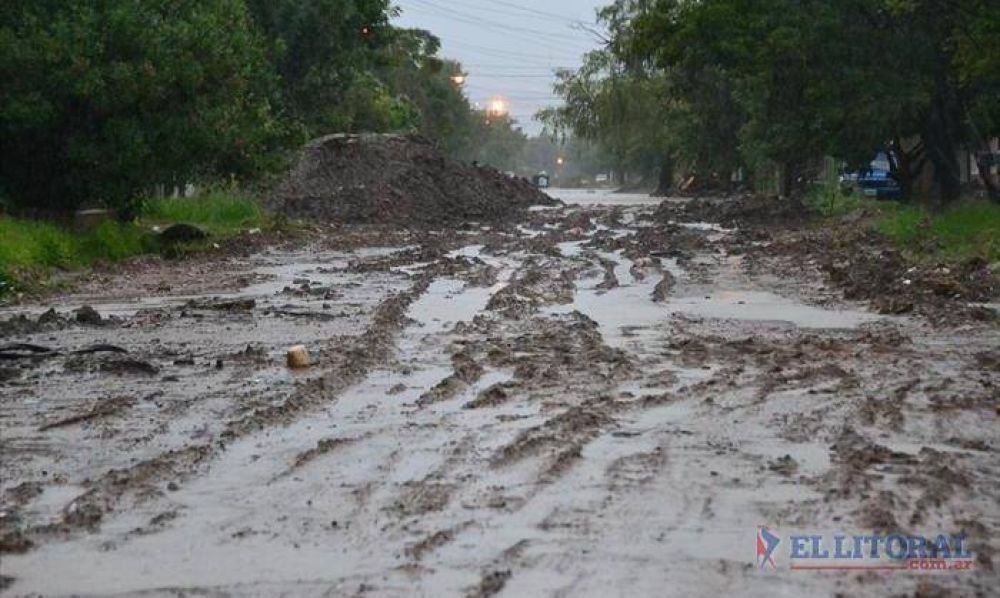 M�s de 200 mm en cuatro d�as provoc� serios anegamientos en varios barrios