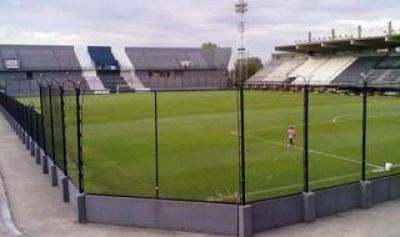 Violencia barrabrava: Sancionaron a Quilmes y Gimnasia y jugar�n a puertas cerradas