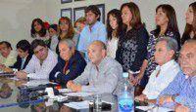 Diputados del PJ presentaron Agenda Legislativa 2014-2015