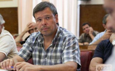 Caso Hooft: piden que el HCD exprese benepl�cito por el inicio del jury