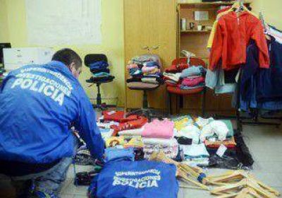 Cuatro detenidos con 200 mil pesos en ropa robada 