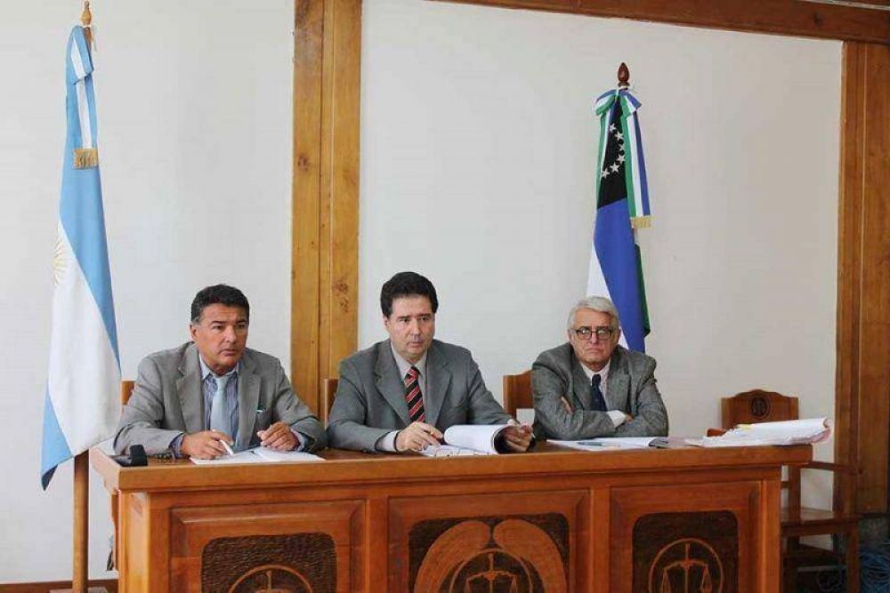 Piden absoluci�n para mujer acusada por estafa