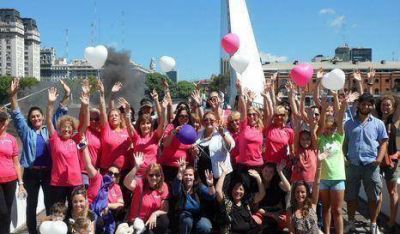 La Comuna 1 celebr� el mes de la mujer