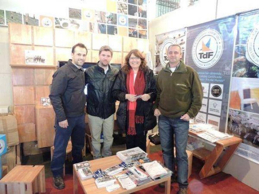 Difunden en la Rural las virtudes del Sello de Calidad Certificada Tierra del Fuego