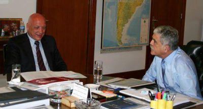 Bonfatti se reunir� con De Vido