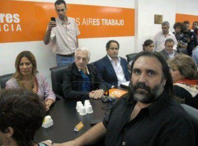 Inreconciliables: la Provincia anunci� un aumento por decreto pero los docentes lo rechazaron