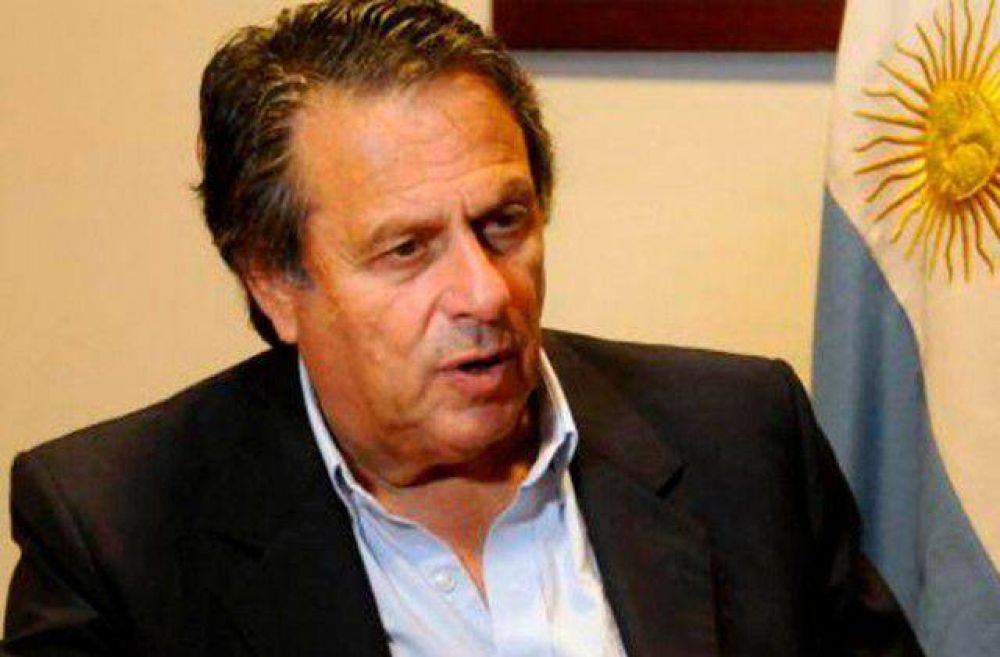 Para Bonicatto, la educaci�n es �un servicio absolutamente esencial�
