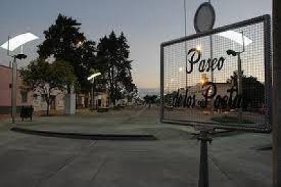 "Los polic�as solo est�n en la Plaza 9 de Julio, para los turistas"