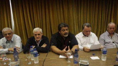 Ganancias y asignaciones familiares se meten en la discusi�n paritaria