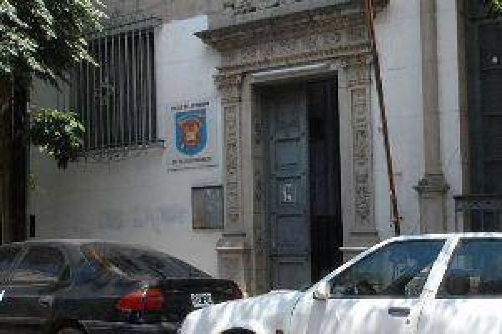 Estafa en Educaci�n: esperan informe clave del Banco Naci�n sobre el cheque adulterado