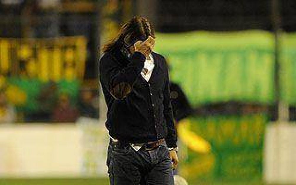 Aunque no le cost� el liderazgo, el Taladro sufri� una dura goleada