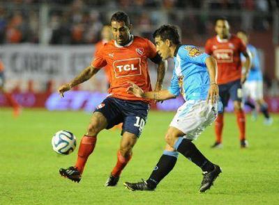 Empate con humildad y mucho huevo de San Carlos ante Independiente