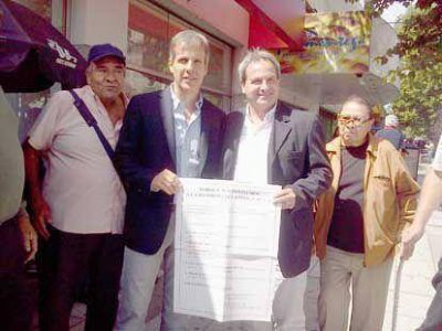 Mart�n Redrado junto al Concejal Jos� Alessi