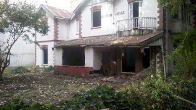 Saralegui: �Hay que frenar el saqueo y abandono de los bienes patrimoniales�
