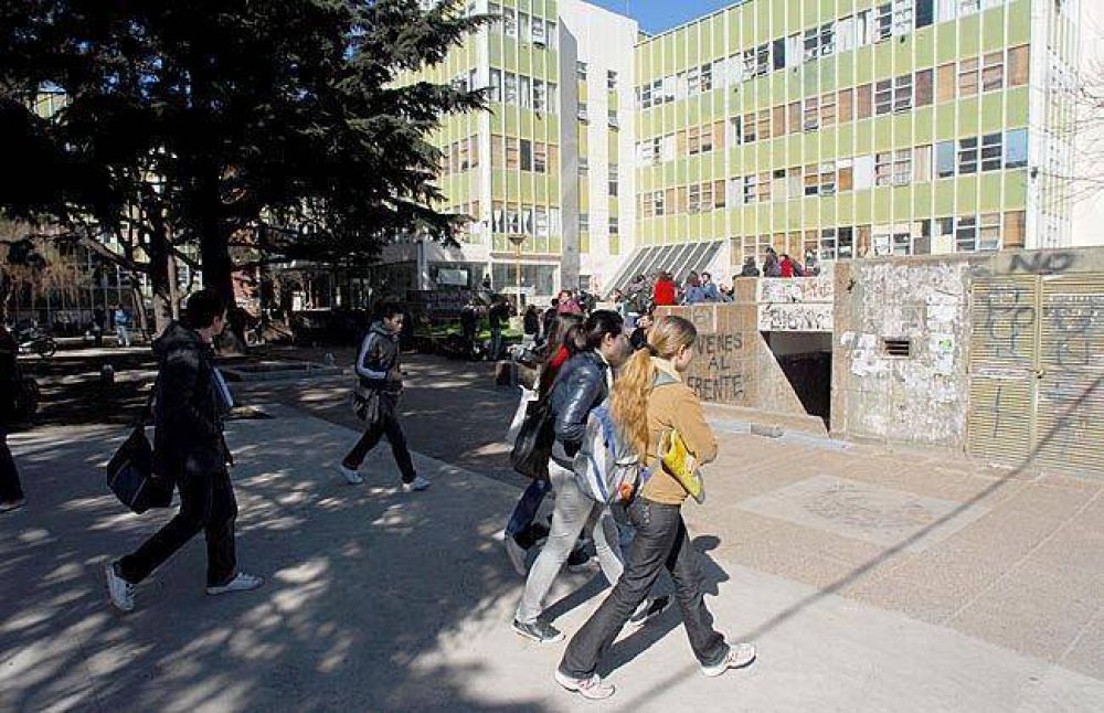 Econ�micas brindar� capacitaci�n gratuita para cooperativistas y emprendedores
