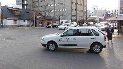 La Comisi�n de Transporte analiz� las modificaciones a la ordenanza de taxis