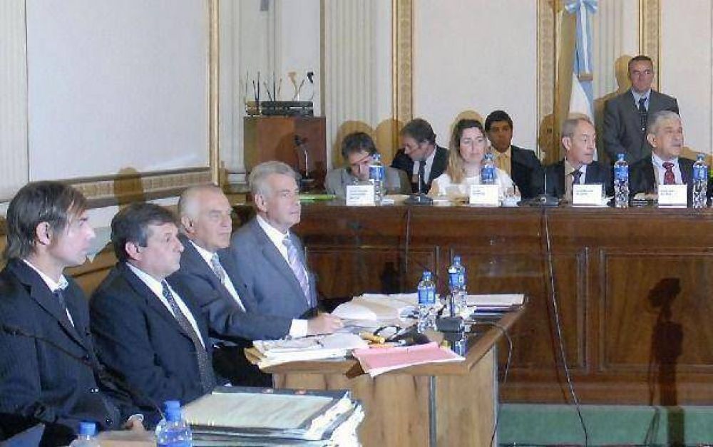 Testigo asegur� que Hooft fue a buscarla a un centro clandestino de detenci�n
