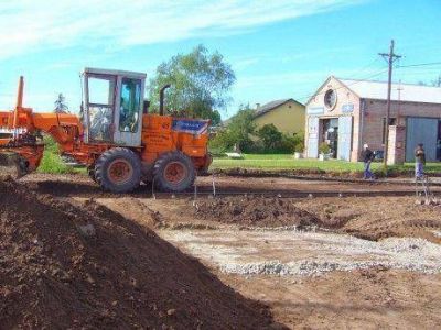 Se trabaja intensamente en el acceso Kirchner de Pehuaj�