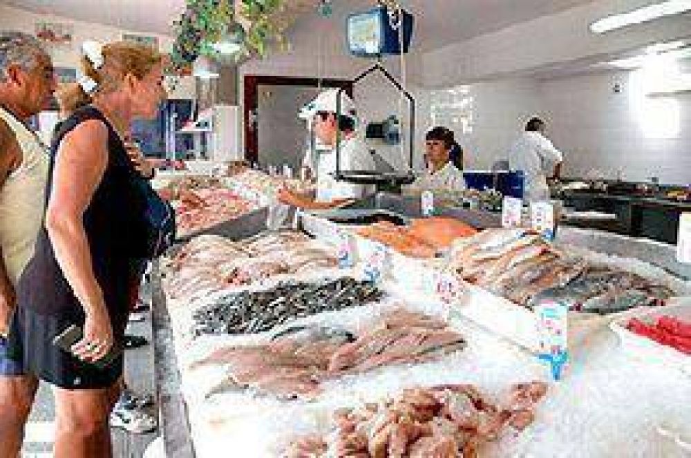  Semana Santa: Instan a vendedores de pescado a cumplir con los requisitos