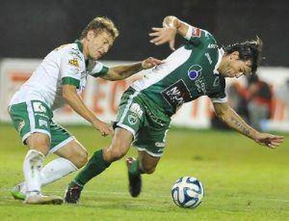 Sarmiento recibi� un fuerte golpe en Caballito y cay� por 3 a 0 ante Ferro