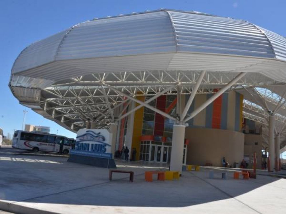 Habr� 15 colectivos disponibles para llegar al samb�dromo